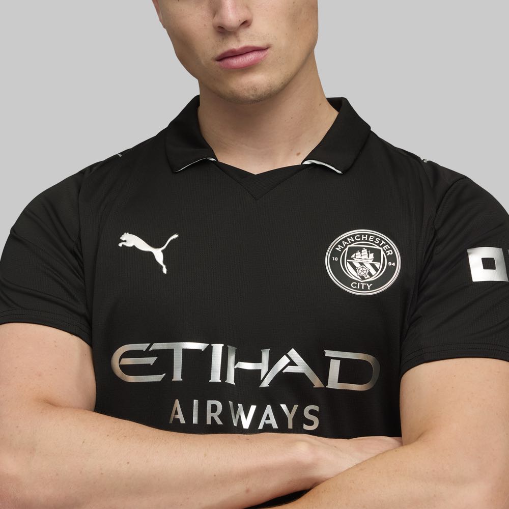Jersey Manchester City Visitante 2025-2026: Citizen Spirit