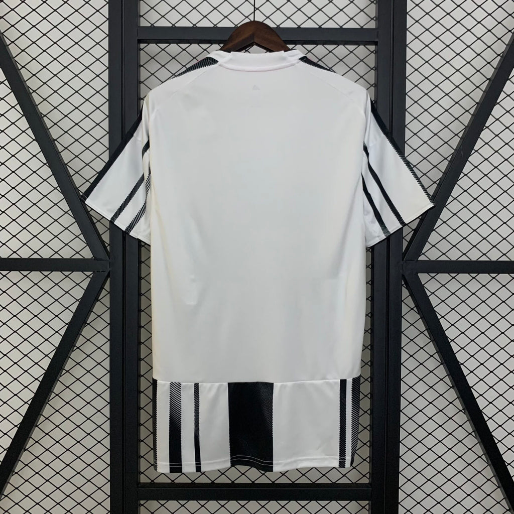 Jersey Juventus 2025/2026 Local, Fan Version
